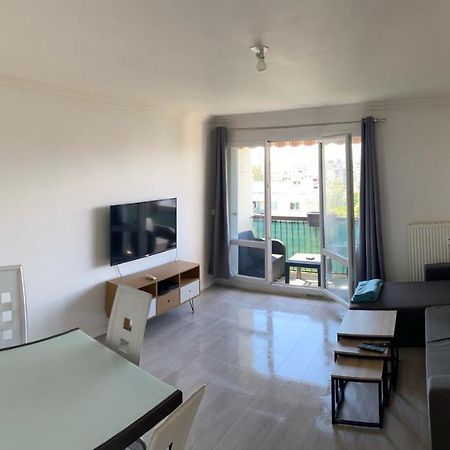 Appartement Avec Belle Vue Et Place De Parking อานมาส ภายนอก รูปภาพ