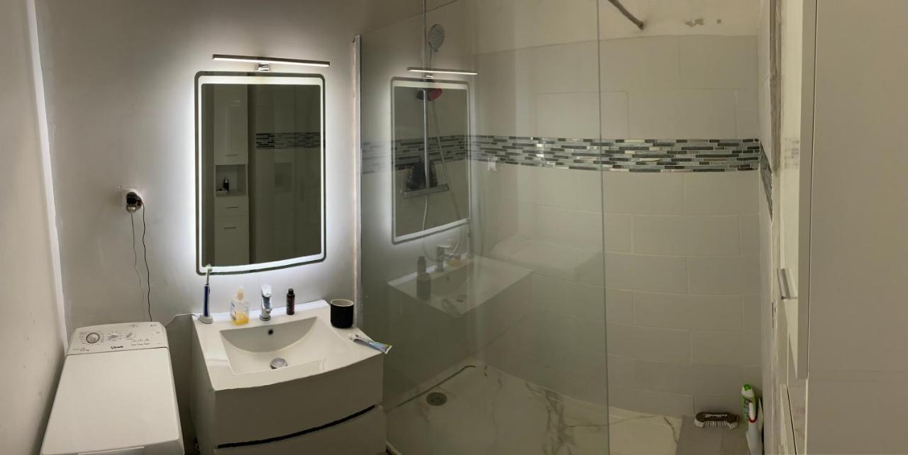 Appartement Avec Belle Vue Et Place De Parking อานมาส ภายนอก รูปภาพ